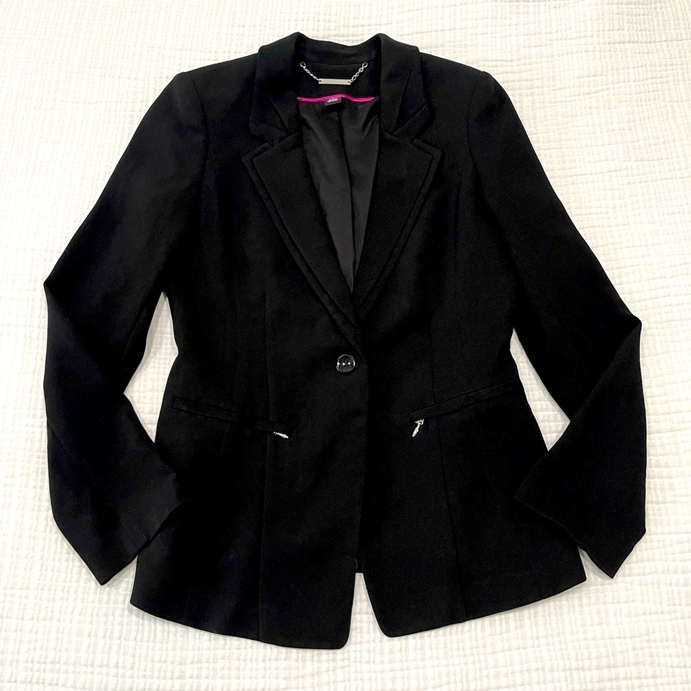 WHITE house black market black suit jacket size 4